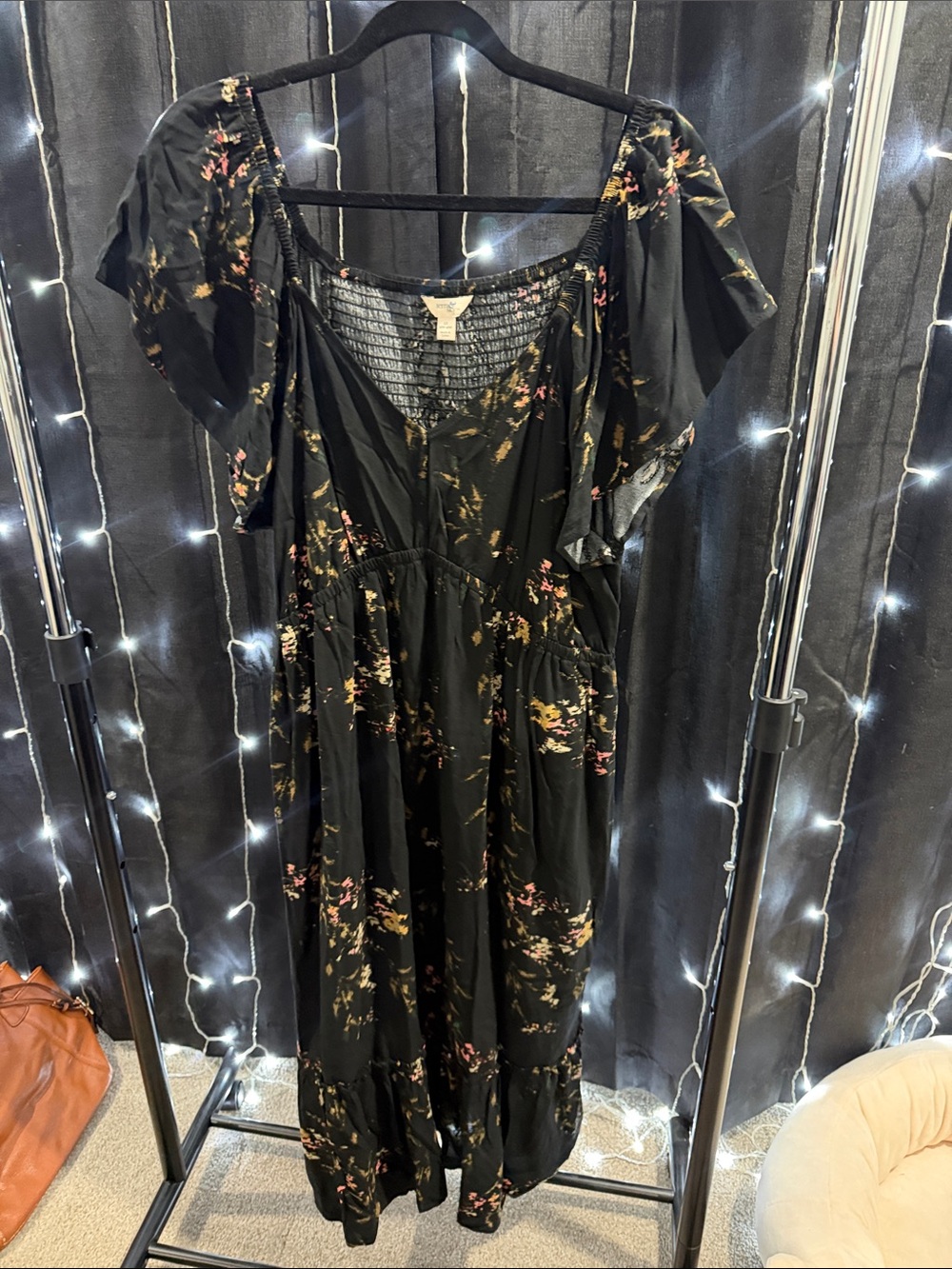 Floral Black Midi Dress with Ruffle Sleeves